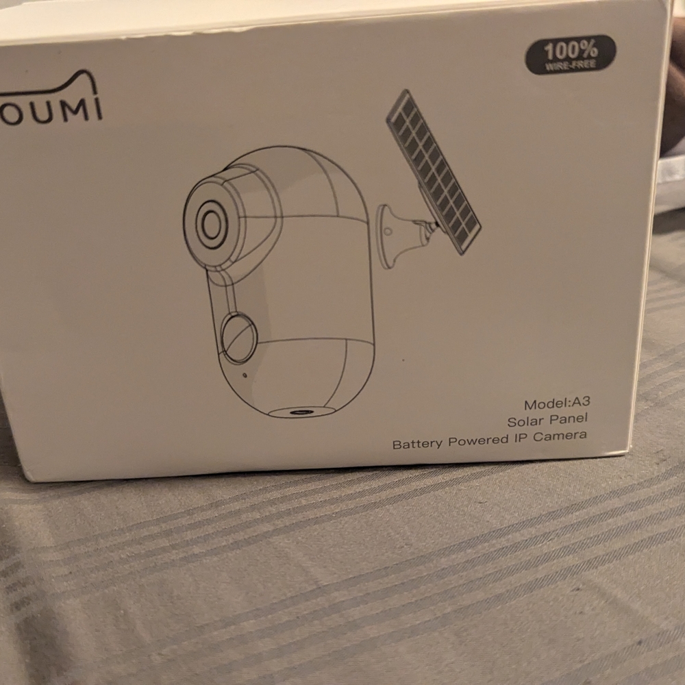 OUmi Solar Panel Battery Powered IP Camera